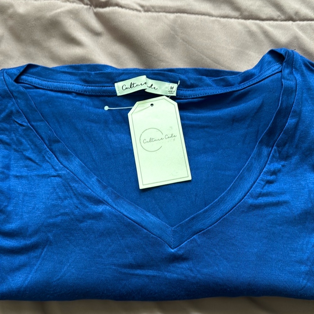 Royal blue culture code size medium new